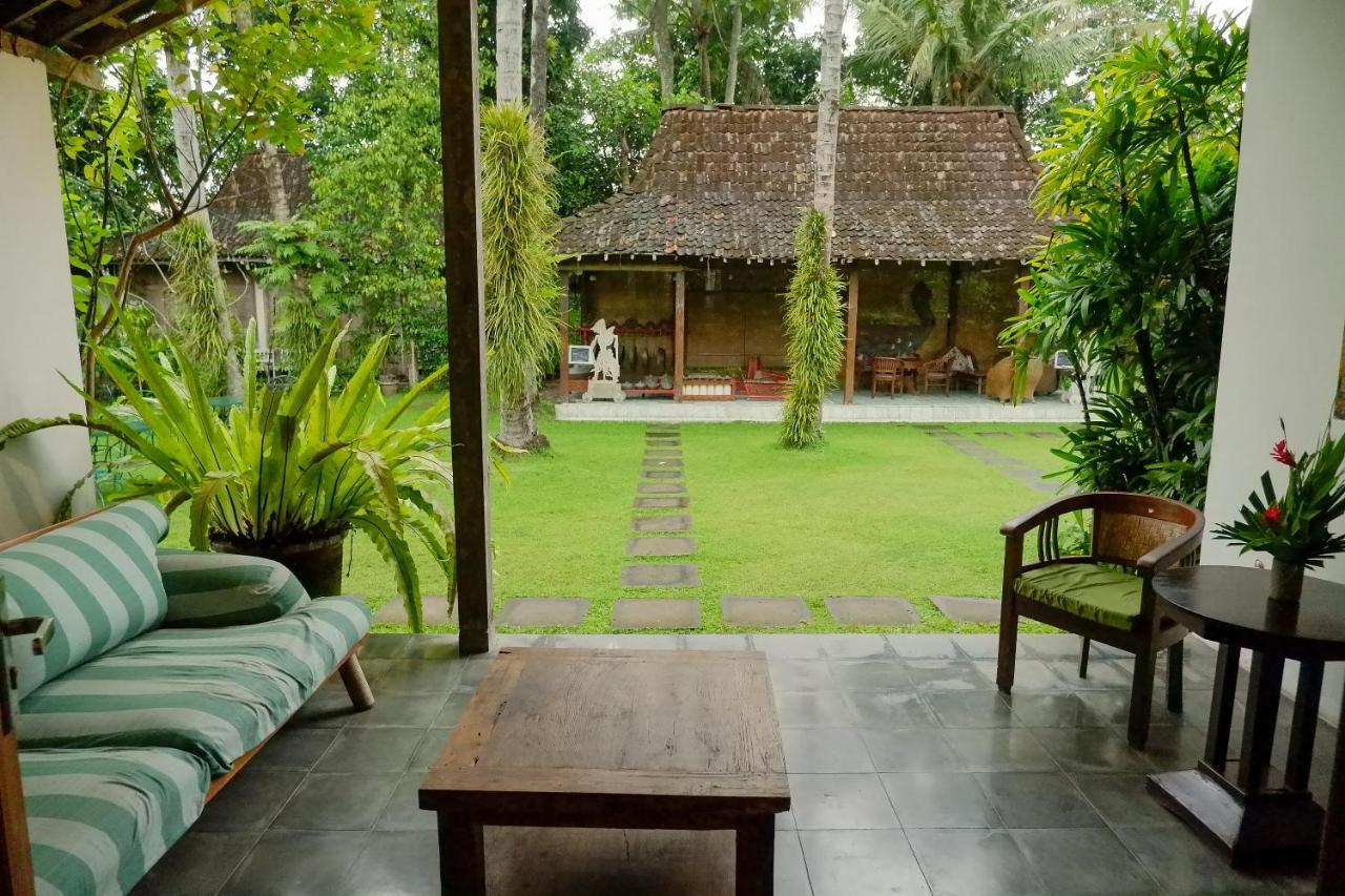 D'Omah Yogya Hotel Bantul Extérieur photo